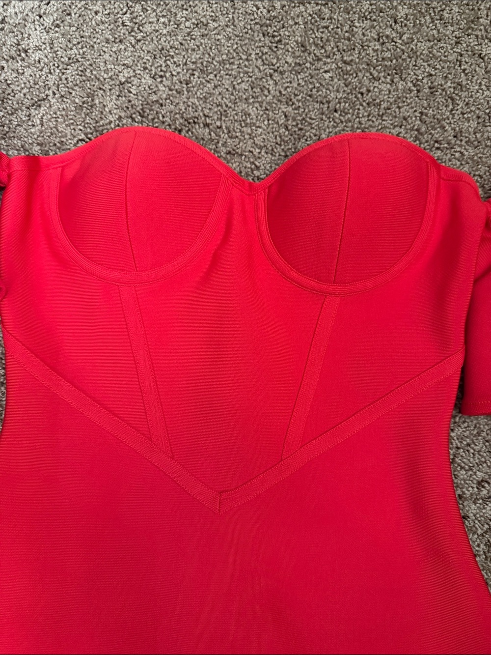 Red Off-Shoulder Ruffle Sleeve Bodycon Dress - Picture 5 of 10